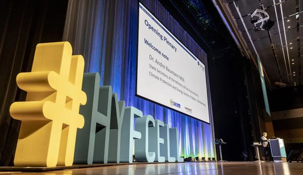 banner hy fcell 2025 600 | WebJET CMS